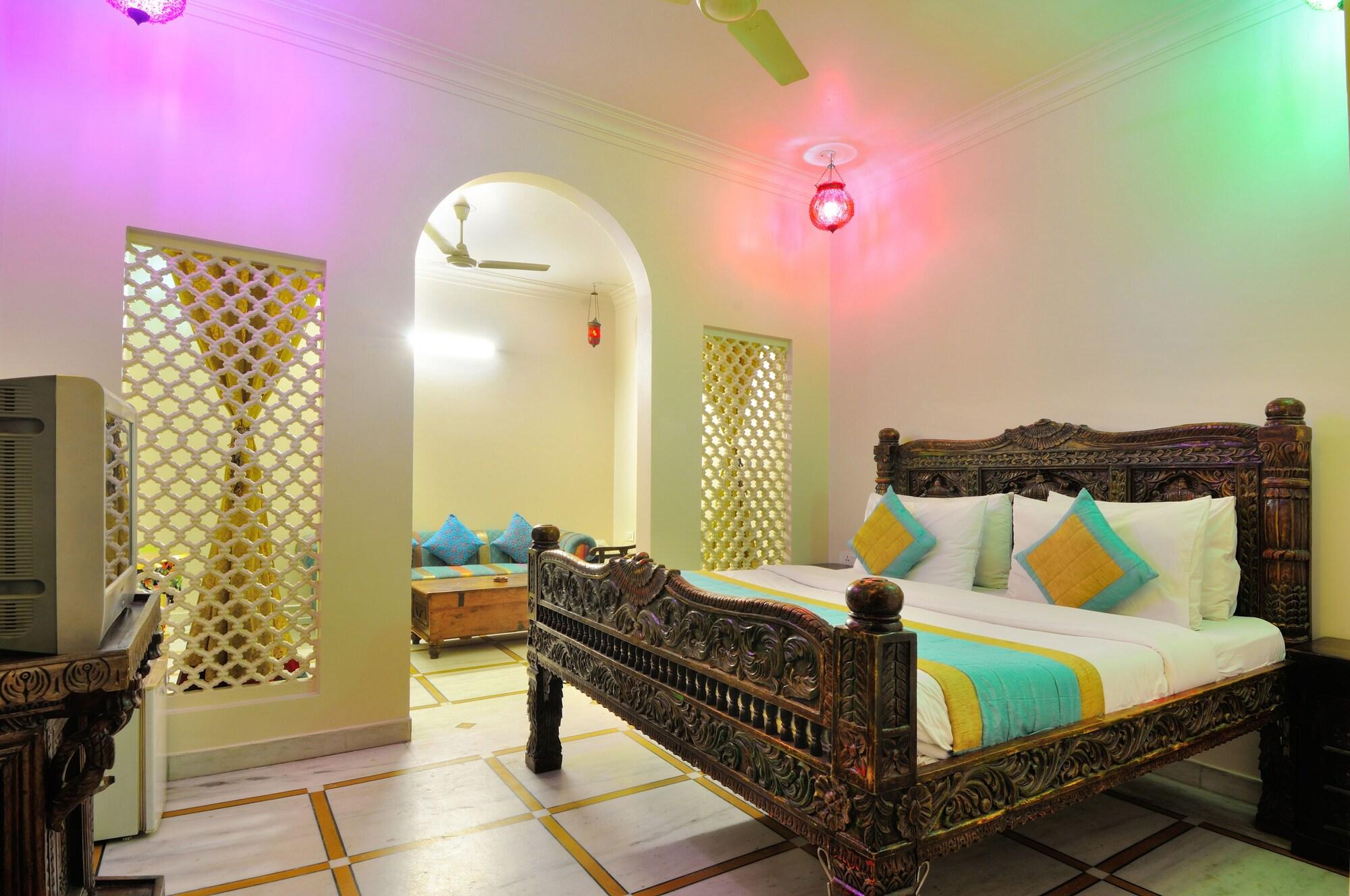 Staybook-Jyoti Mahal A Heritage Hotel New Delhi Exterior photo