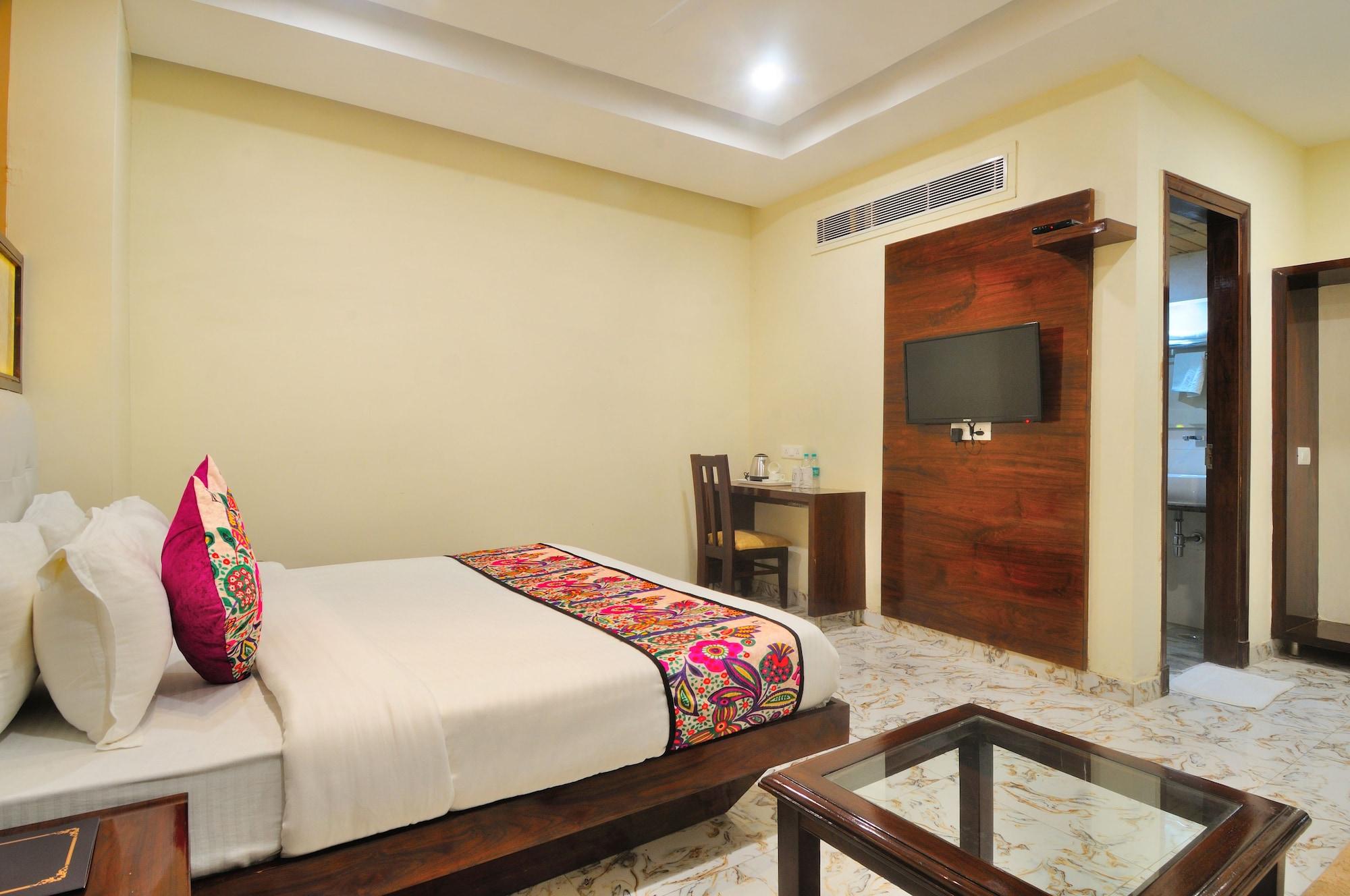 Staybook-Jyoti Mahal A Heritage Hotel New Delhi Exterior photo