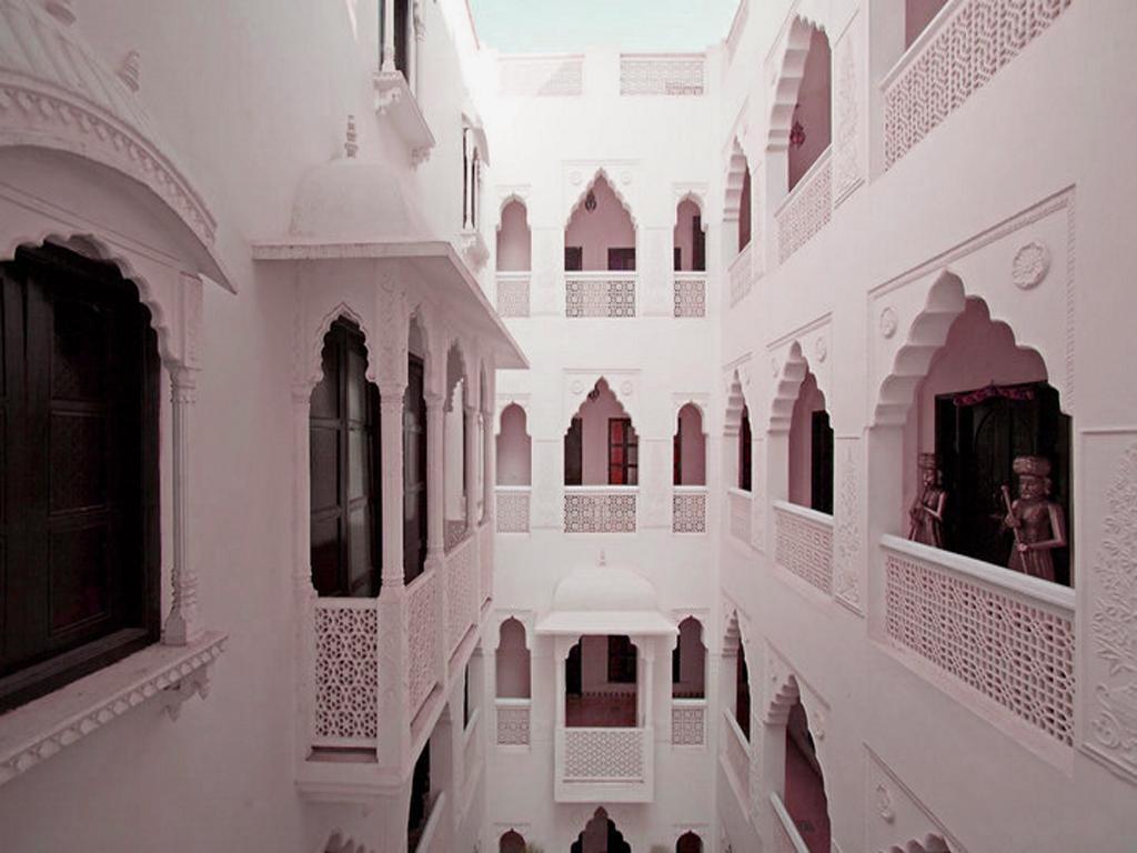 Staybook-Jyoti Mahal A Heritage Hotel New Delhi Exterior photo
